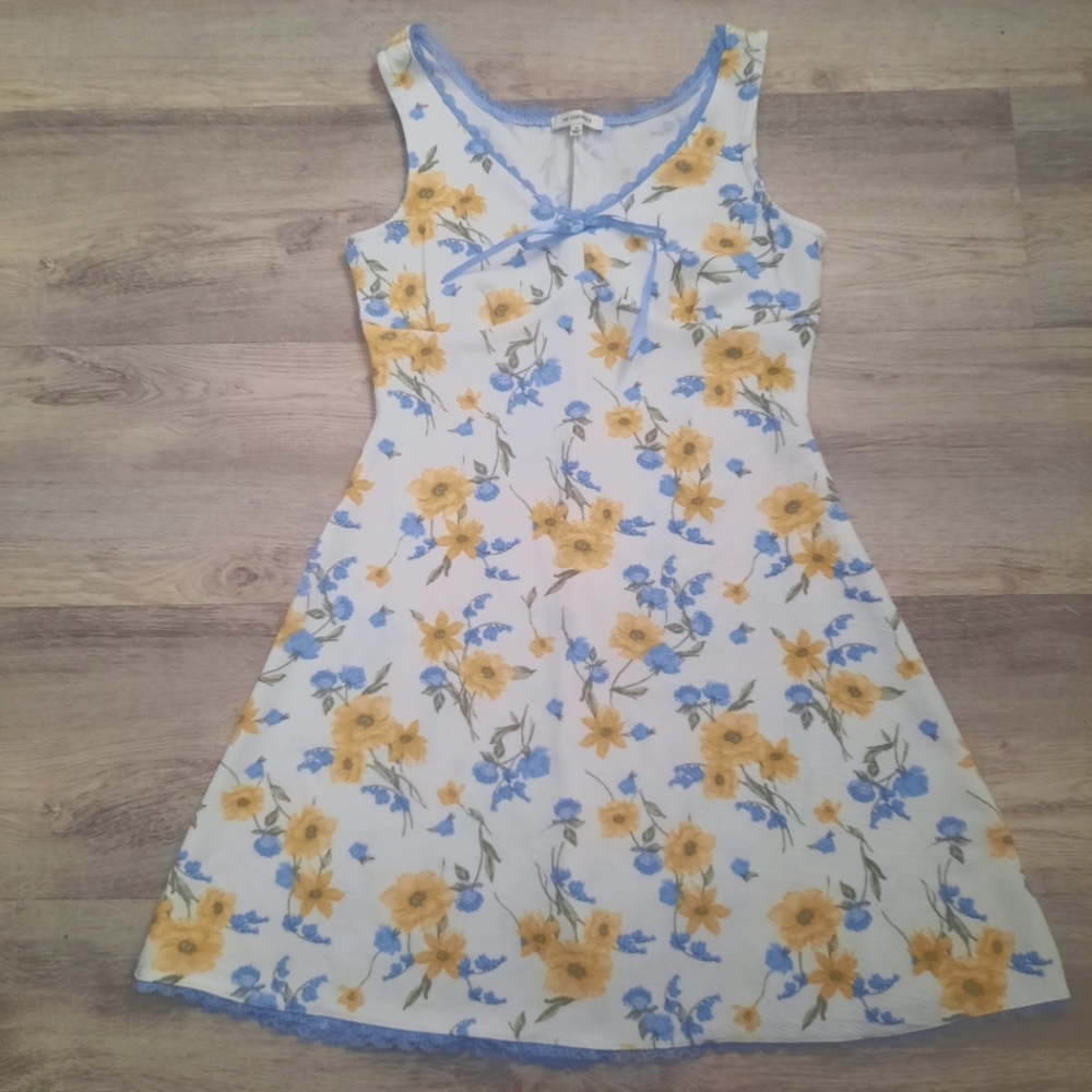 NEW Floral Print Dress